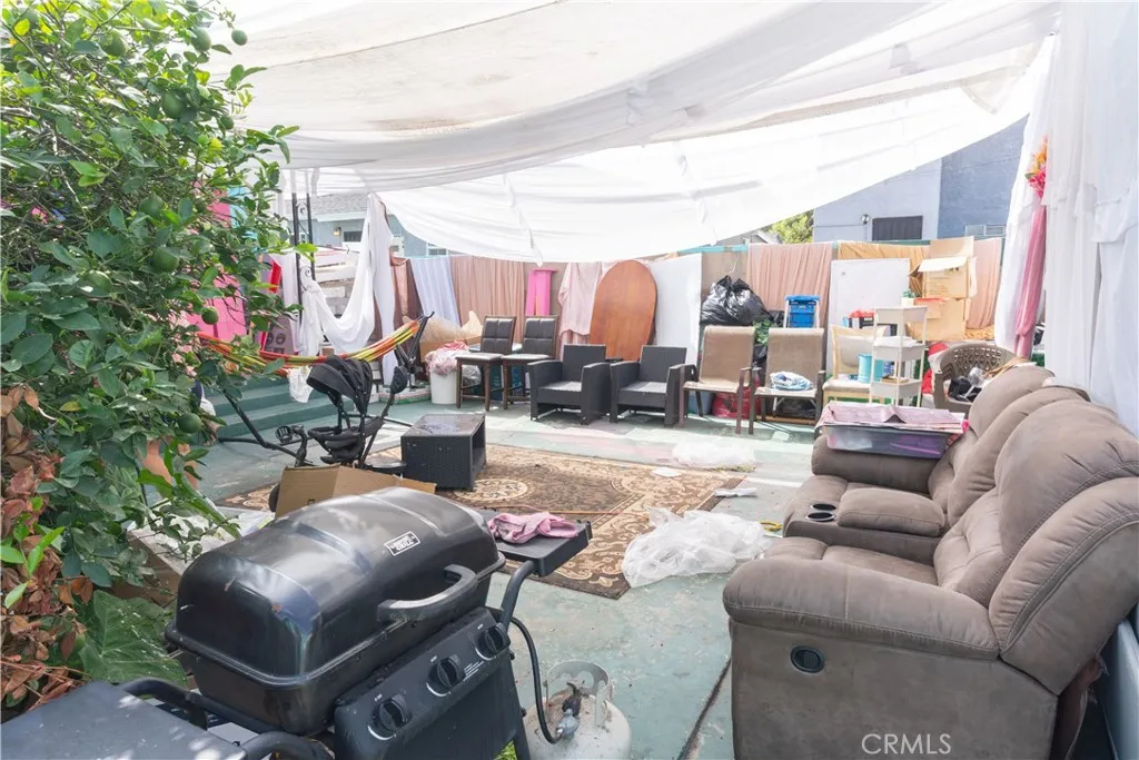 11363 Virginia Avenue, Lynwood, California 90262 home-pic-30